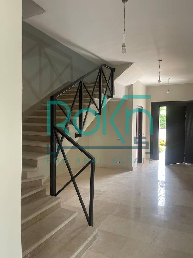 8 41fc848d-d0eb-4c7b-b20d-b2792686a96c. jpg