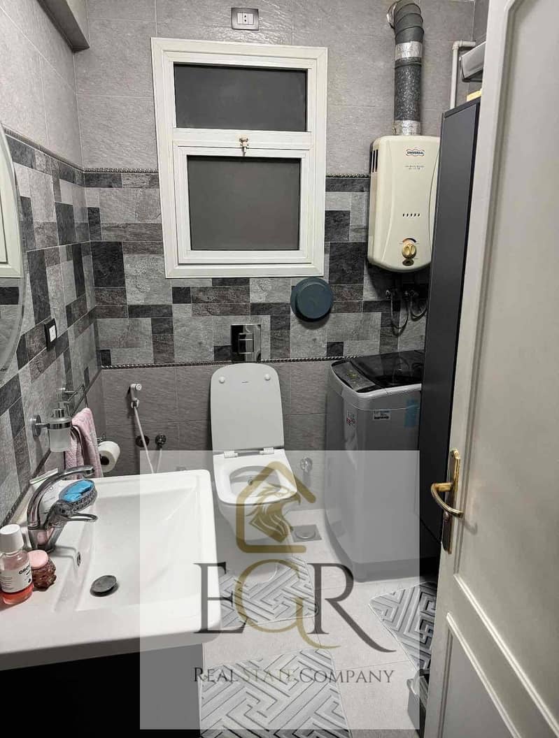 12 61affed6-8218-424e-9314-fd29fed3be08. jpg