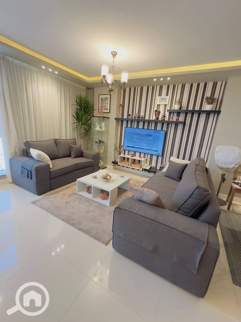 22 0ea006ba-4878-405a-bd2f-abceb9f9d3b2. jpeg