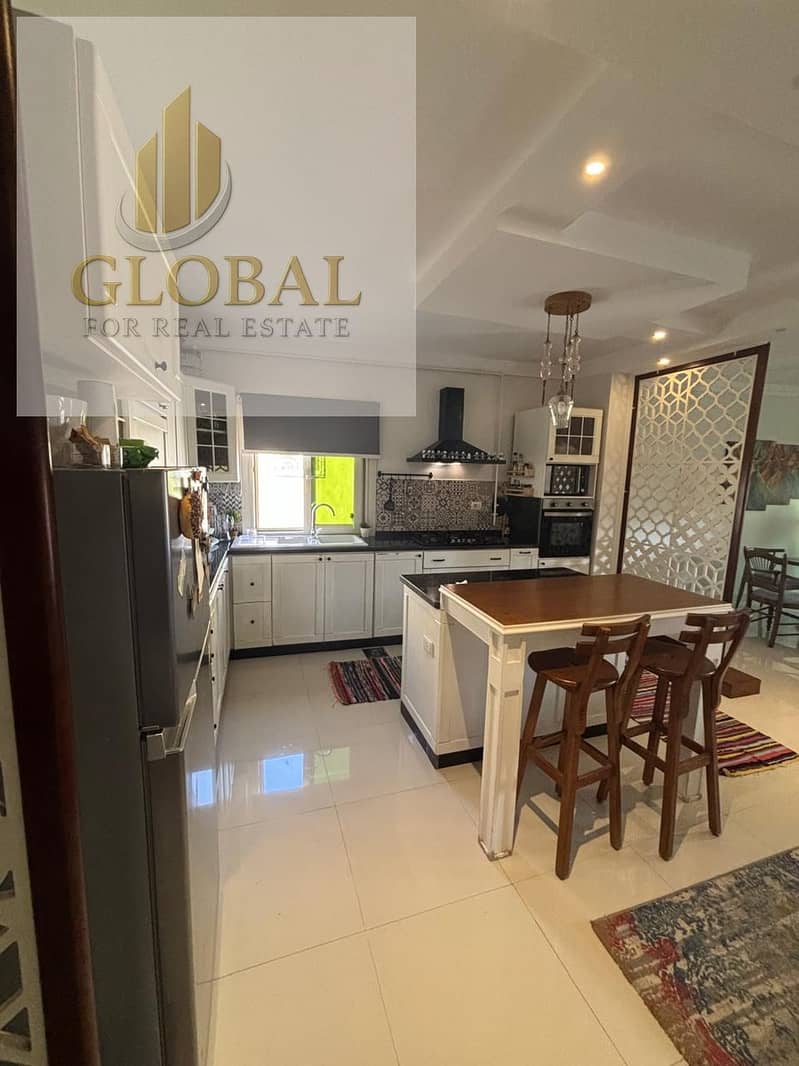 2 1cfd7224-d07d-4ed0-a2b2-81c609170f1c. jpg