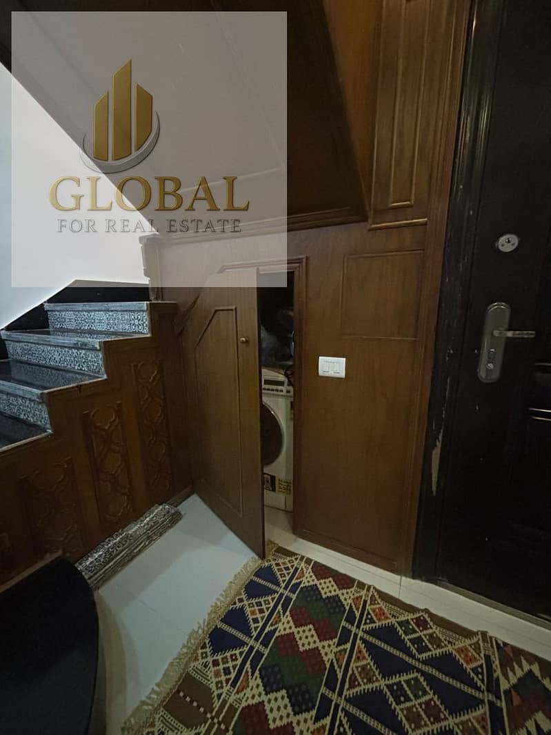 9 959c64aa-5479-498c-9498-dbc18ca71873. jpg