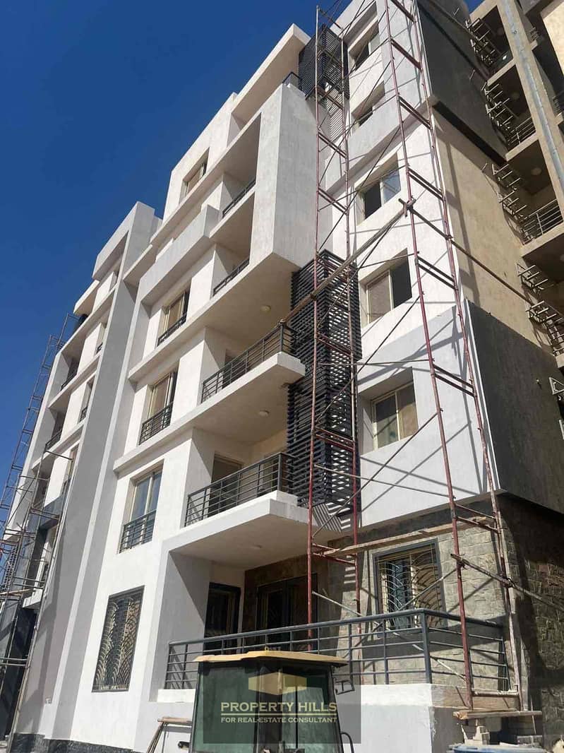 11 7925d542-34ca-4105-a19f-87e80f1c0859. jpg