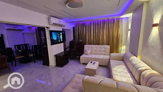 شقة 2 غرفة نوم للايجار في شيراتون، القاهرة - WhatsApp Image 2026-01-20 at 1.11. 00 PM (1). jpeg