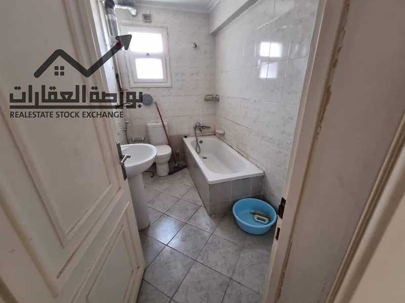 9 b2c275e8-48c0-4fa6-b14a-2be1db80d249. jpg