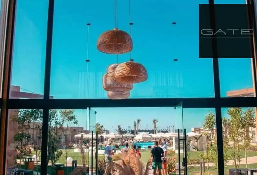 5 7492540-5d40do. jpg