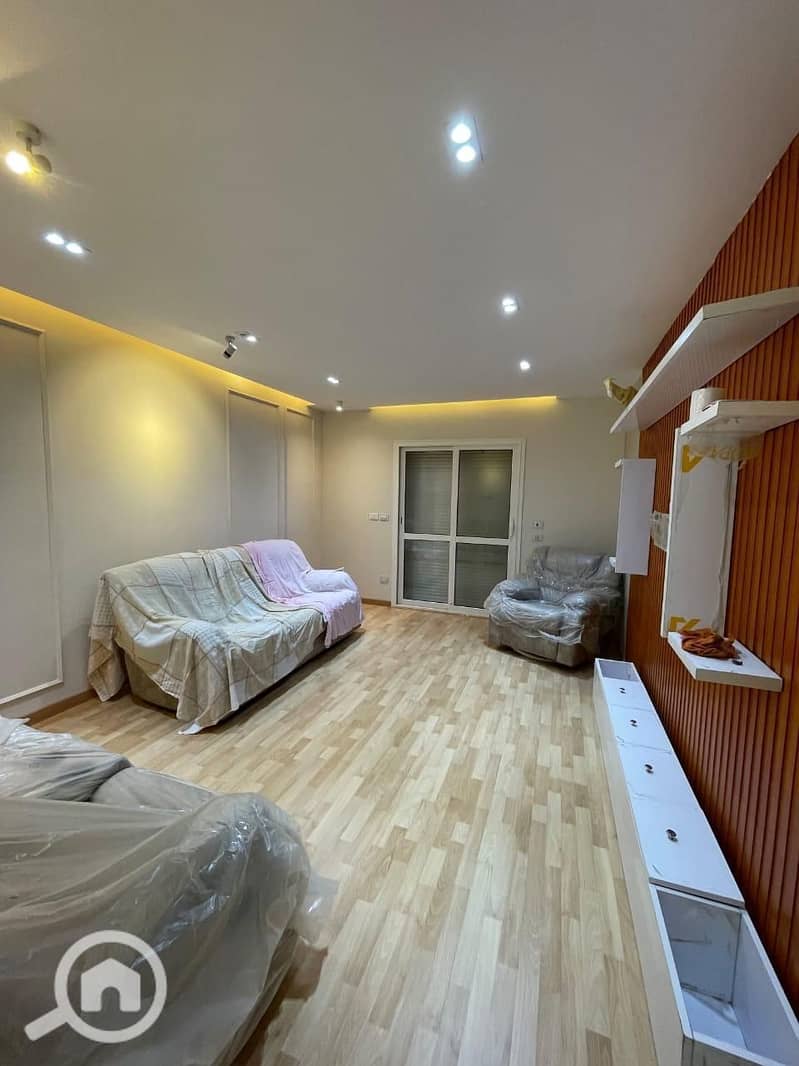 3 857164db-fea6-484b-b2d7-b777cd0e9a05. jpeg