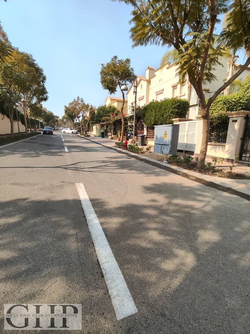 9 7c0fa703-fddd-414a-9646-2fe085b6ce5a. jpg