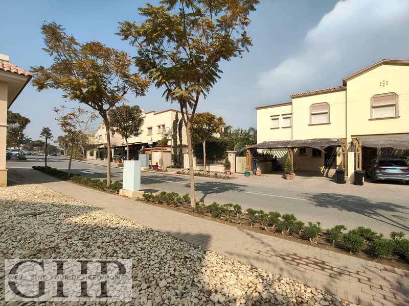 10 7ccdef15-b9d3-4994-9578-5842b53d43c1. jpg