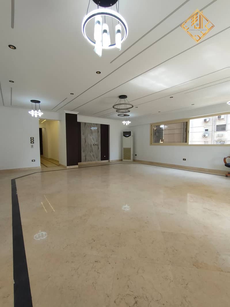 12 WhatsApp Image 2025-10-14 at 15.13. 38 (1). jpeg