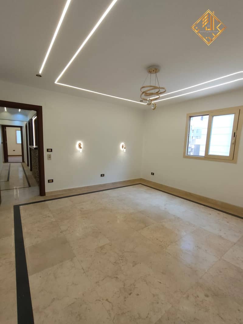 16 WhatsApp Image 2025-10-14 at 15.13. 39 (1). jpeg