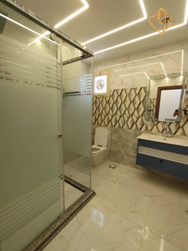 21 WhatsApp Image 2025-10-14 at 15.13. 40. jpeg