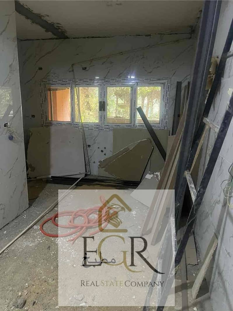 12 15b5d054-afe5-472b-bac0-a4f44ba3c8c9. jpg