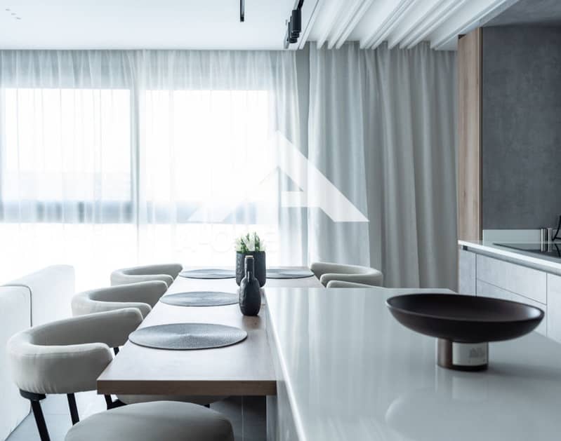 4 ac08f4a2-292b-4e8c-875d-a3f27b9ed500. jpg