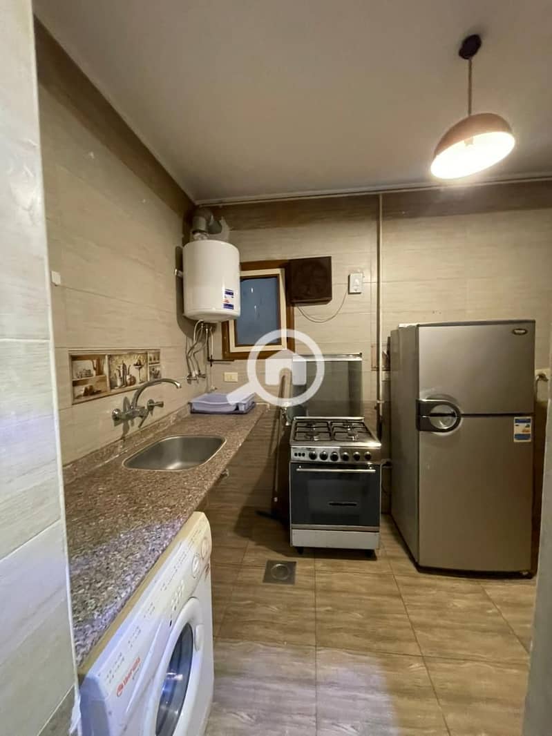 17 74ebf2bd-8a08-4053-9354-e9c0f2e5c9af. jpg