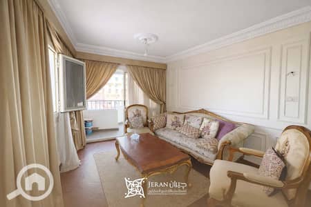 3 Bedroom Flat for Sale in Gianaclis, Alexandria - 1. jpg
