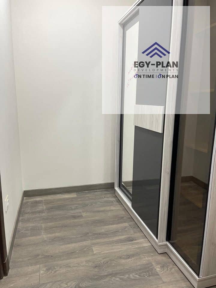 8 WhatsApp Image 2025-12-10 at 14.32. 51_dc0c7b7d. jpg