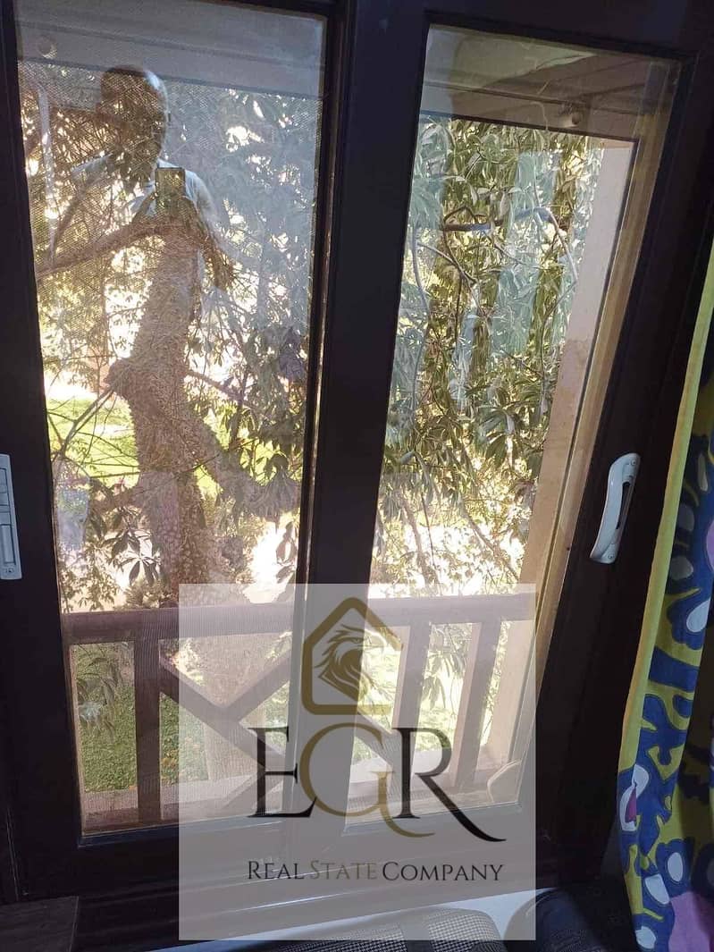 9 7b742233-dd0a-4668-9932-a188303277c1. jpg