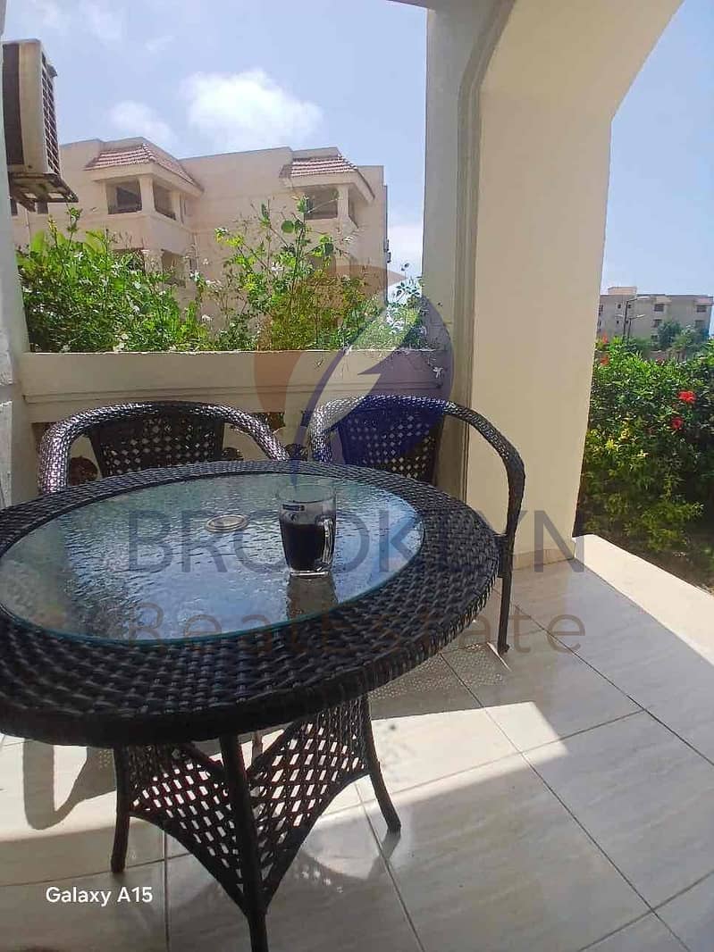 4 7e4037cf-985d-4374-8eed-e8f9690eec8b. jpg