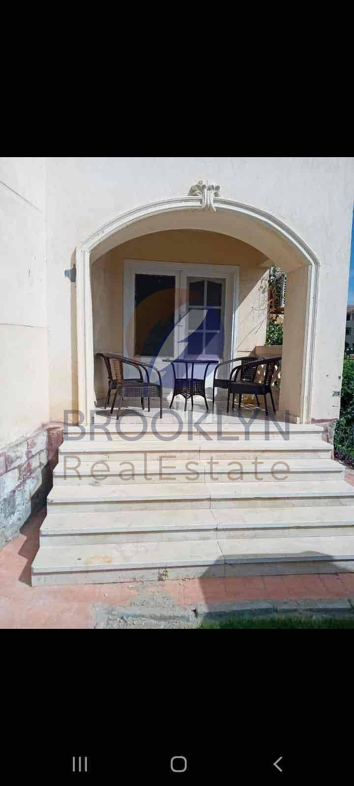 10 793fab4e-1919-4494-b44c-22815e5b2db8. jpg