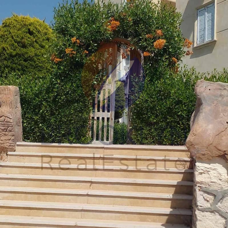 18 7ced4166-1f4e-4728-80a9-bdc5dbc9f371. jpg