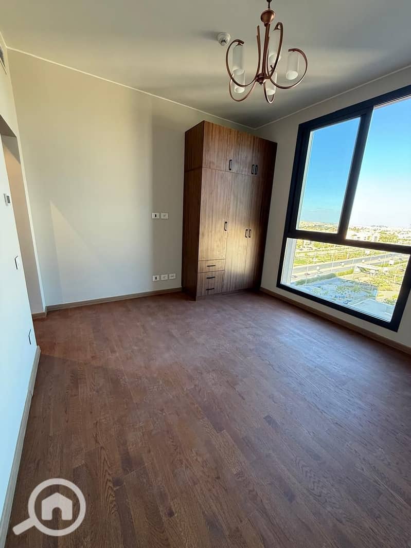 5 WhatsApp Image 2026-01-20 at 4.35. 29 PM. jpeg