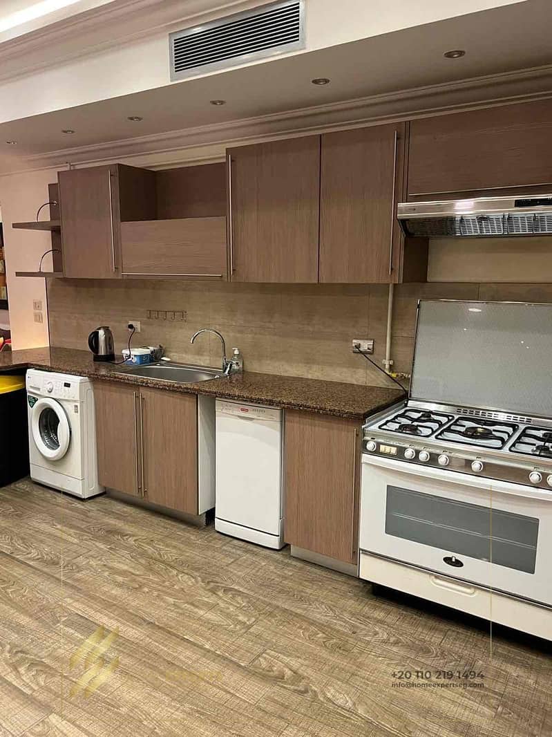 5 011707da-566b-44b3-a2b1-890af2c0f9ea. jpg