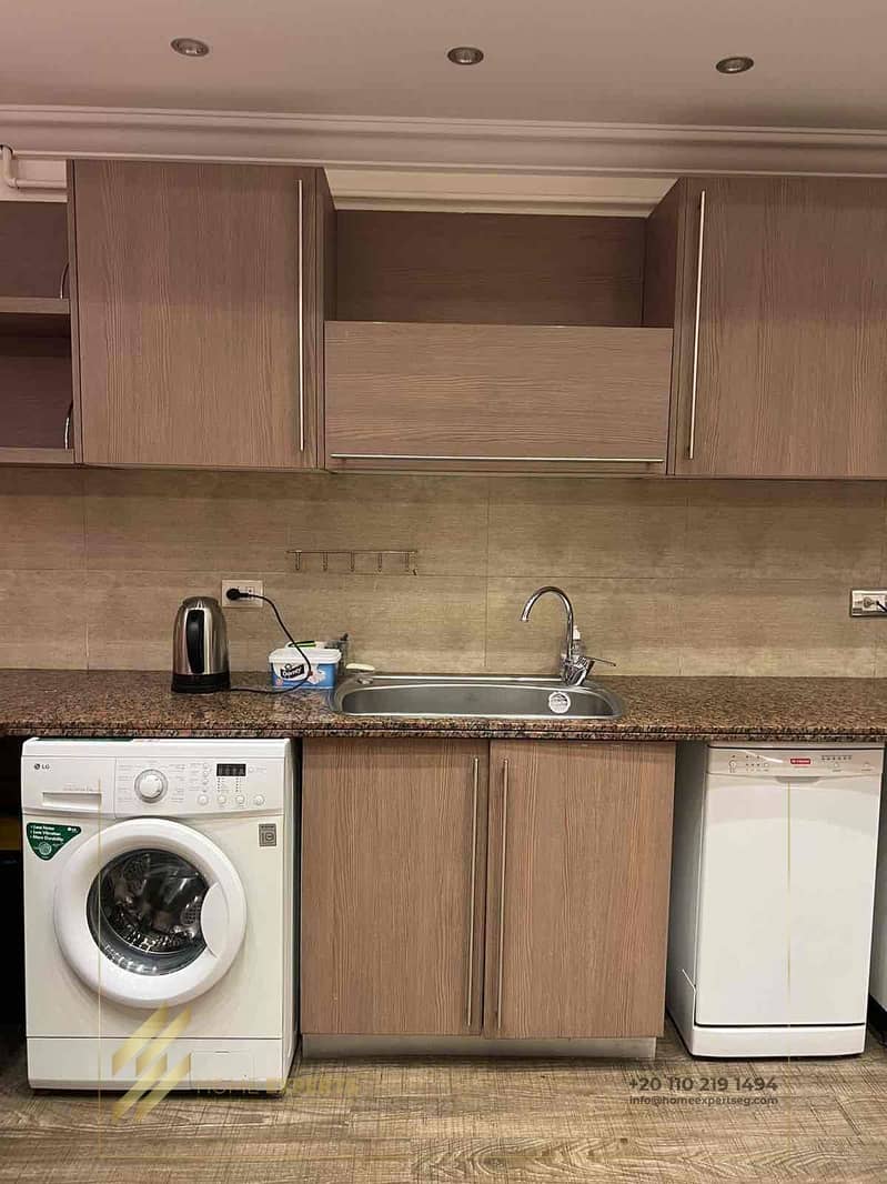 6 8f449d21-0fa0-4a89-abac-ab99bf4d568b. jpg