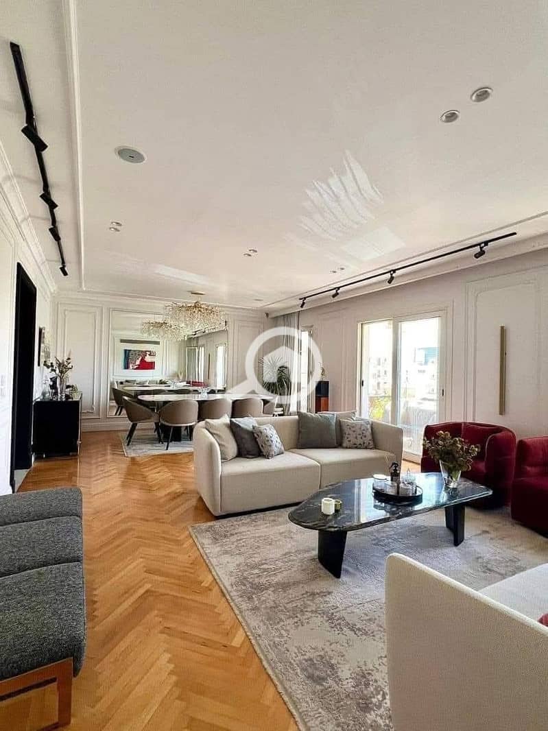 8 545782581_25017944981144799_8027148033742119663_n. jpg