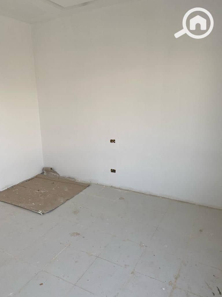 10 WhatsApp Image 2026-01-20 at 4.49. 09 PM. jpeg