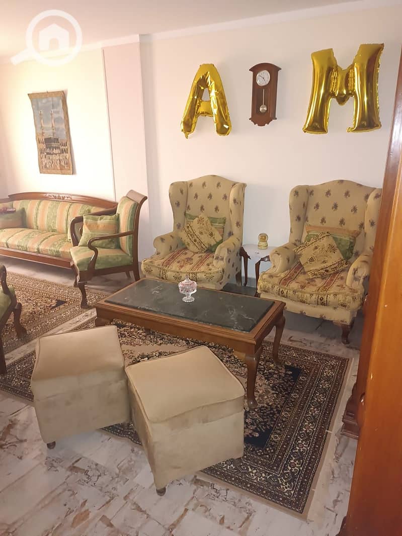 4 15c7ec45-3a13-47de-98e7-30ee0ae0567f. jpg