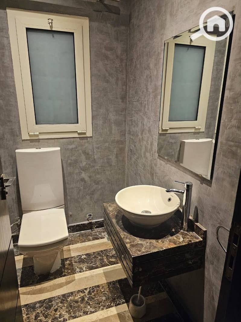 4 608840010_3177961192366040_8745863659933337877_n. jpg