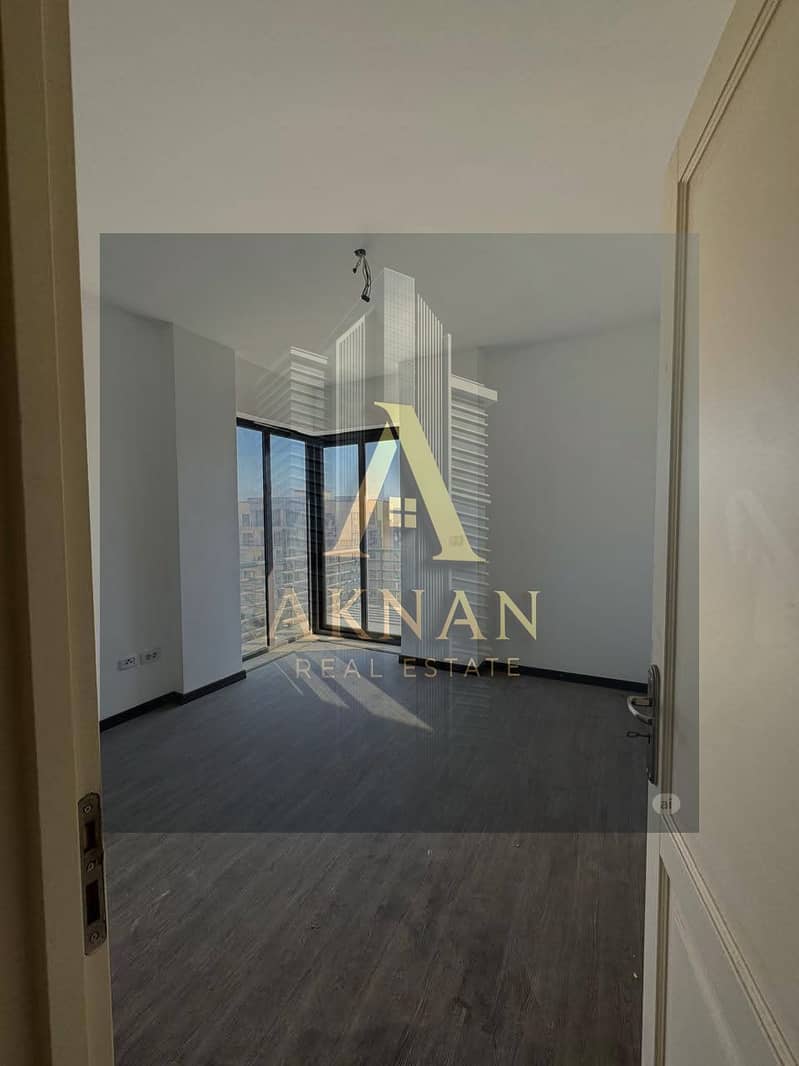 4 WhatsApp Image 2026-01-18 at 10.20. 17 AM (2). jpeg