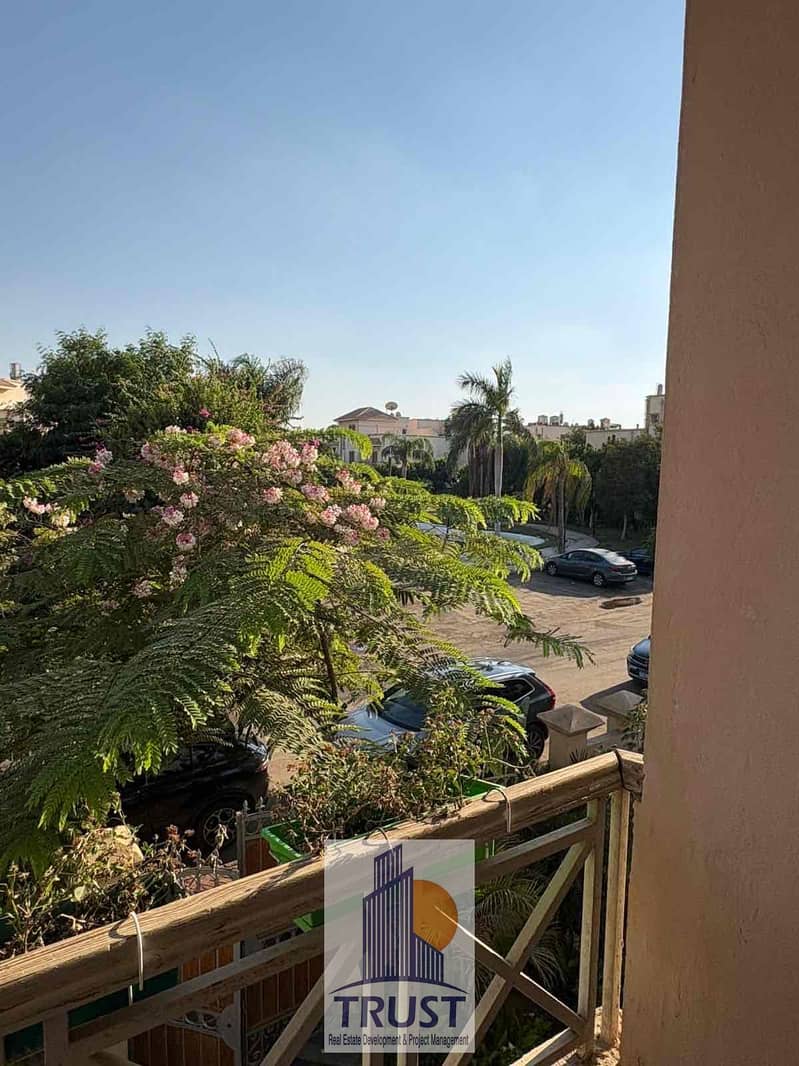 10 6afa90d0-8010-4723-ac6b-c6b37cc6c88a. jpg