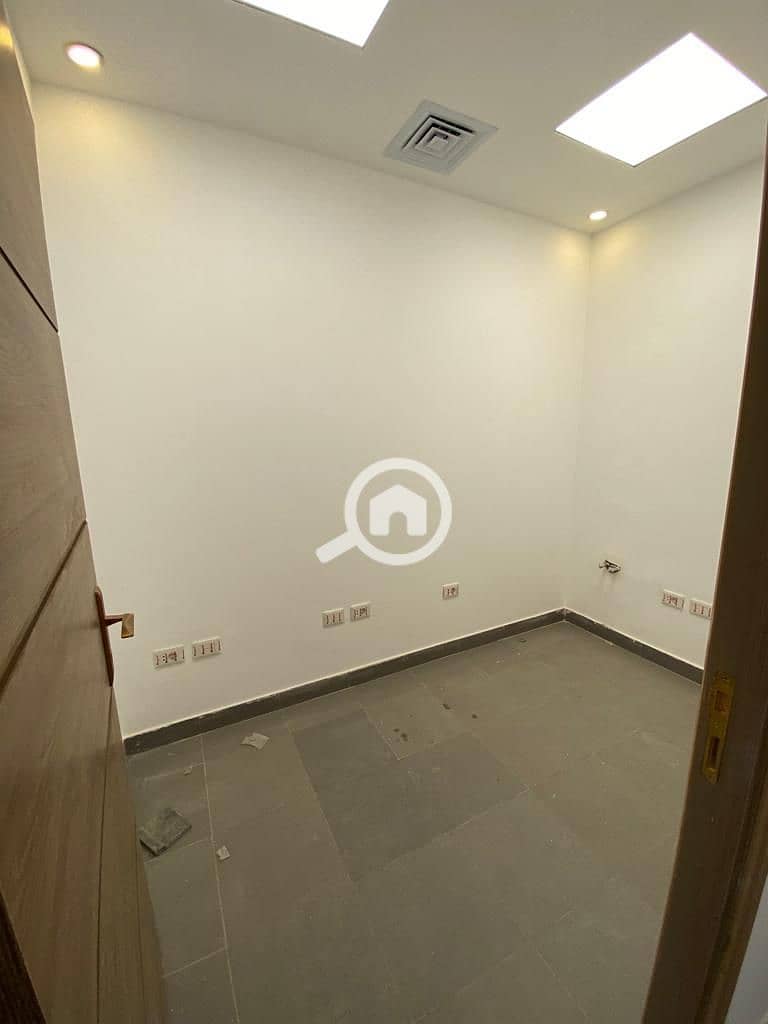 3 WhatsApp Image 2026-01-20 at 4.37. 24 PM (3). jpeg