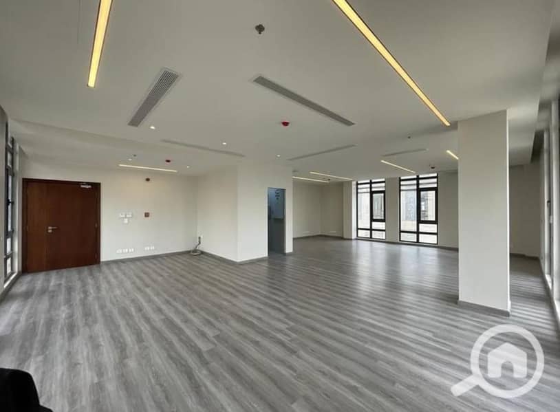 2 WhatsApp Image 2024-11-26 at 17.53. 41_699c8cfc. jpg