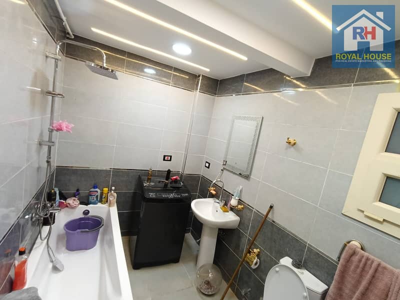 5 WhatsApp Image 2025-12-09 at 1.56. 06 PM (1). jpeg