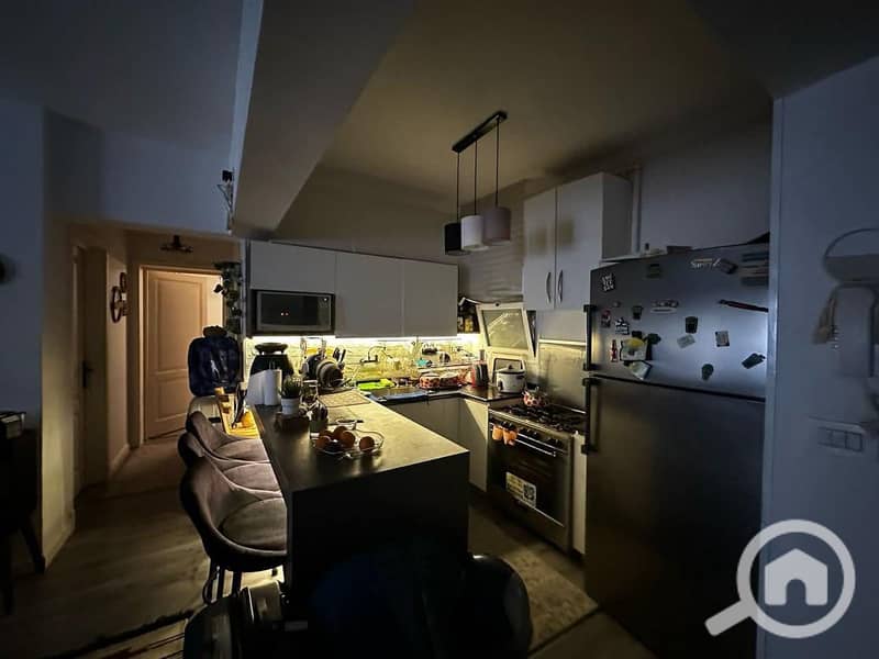 10 07963920-35d4-4467-975b-6776468e0670. jpeg