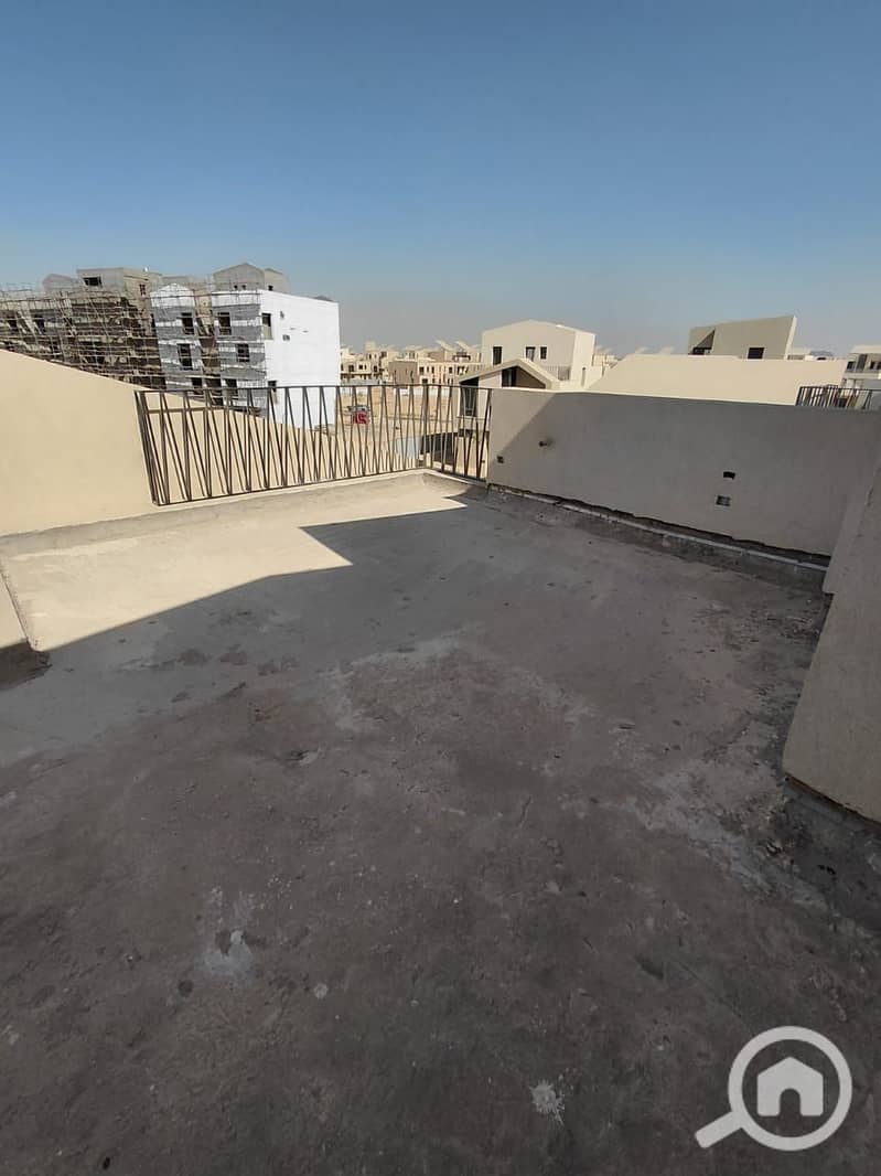 9 6f898597-3e3d-4c3e-b917-5211c5708af2. jpg