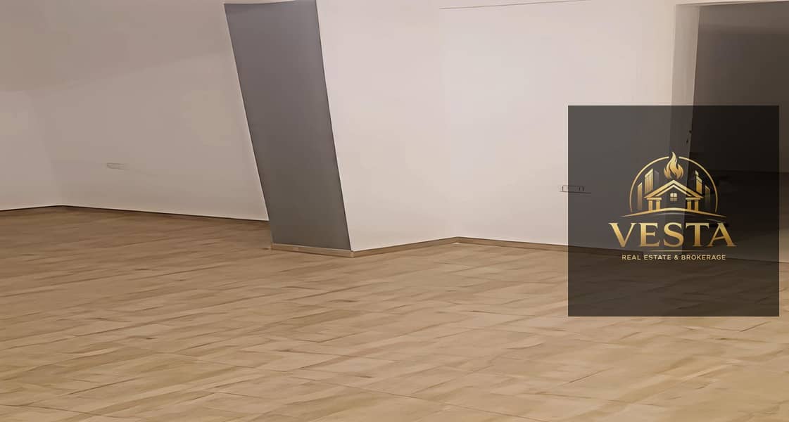 4 7b3ee701-645c-4f0e-8e6e-38d7dfaab329. jpg