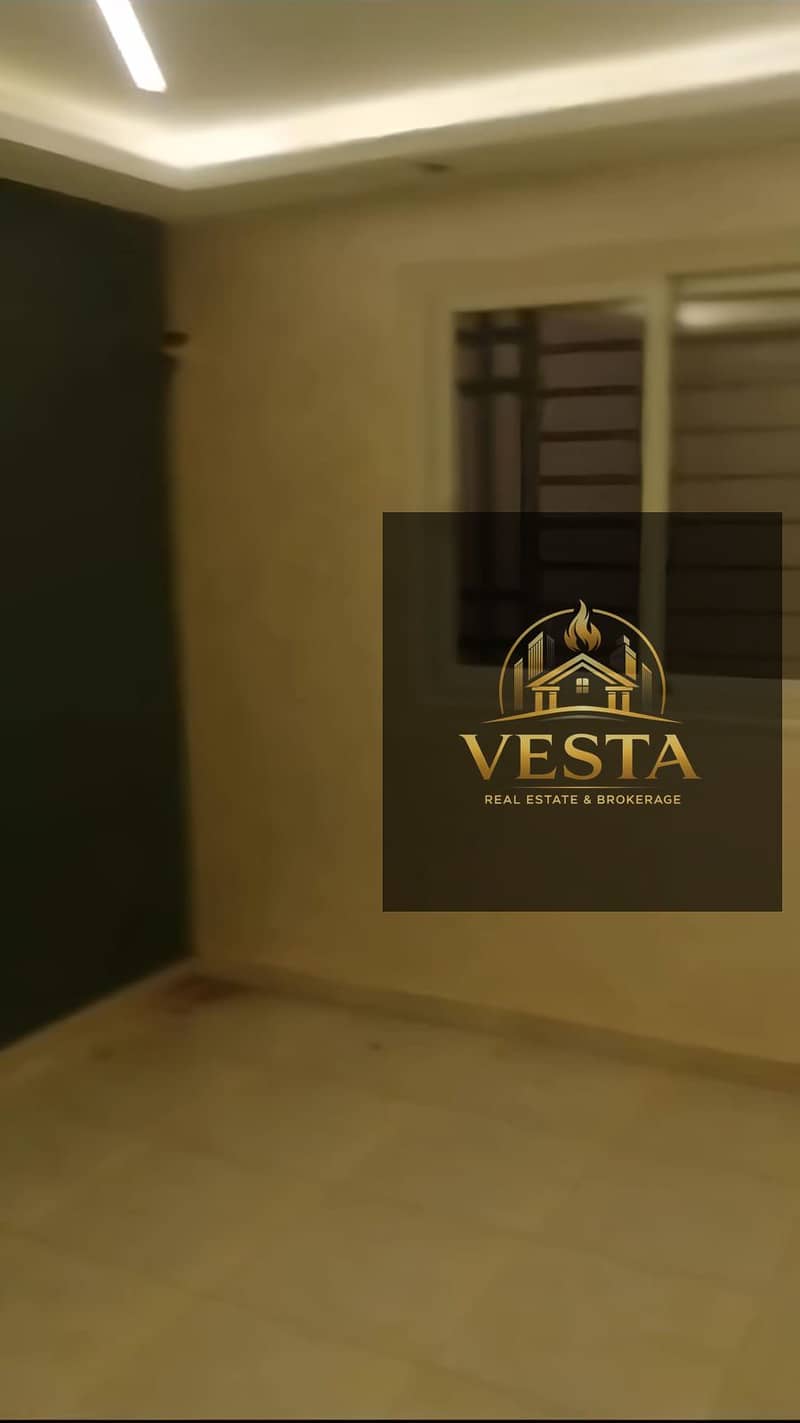 5 81b6e346-e4a1-4837-b525-cbfddc3ad31e. jpg