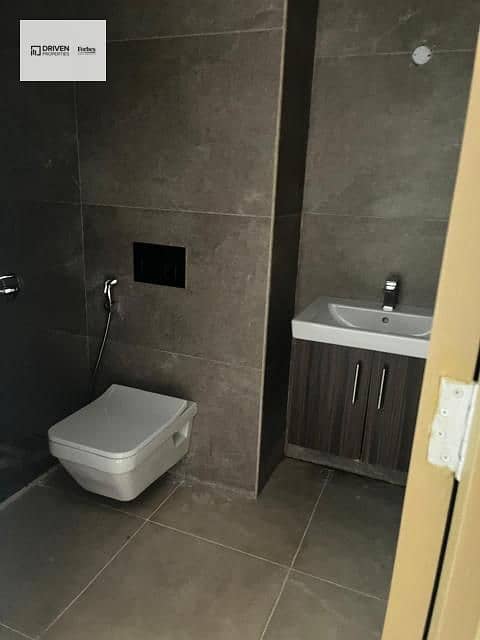 11 zed towers (9). jfif. jpg