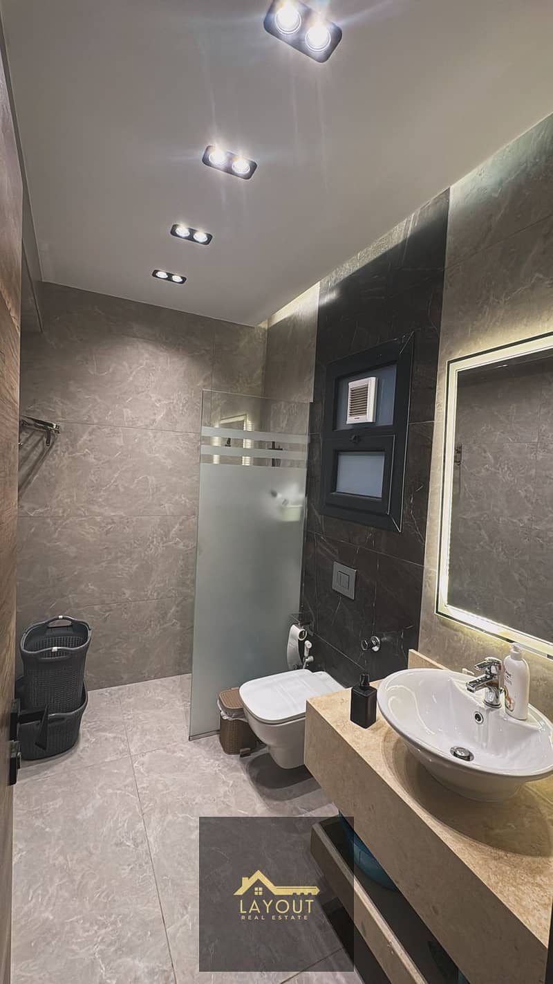 3 54eab917-79cf-4879-9750-18fe34b77c45. jpg