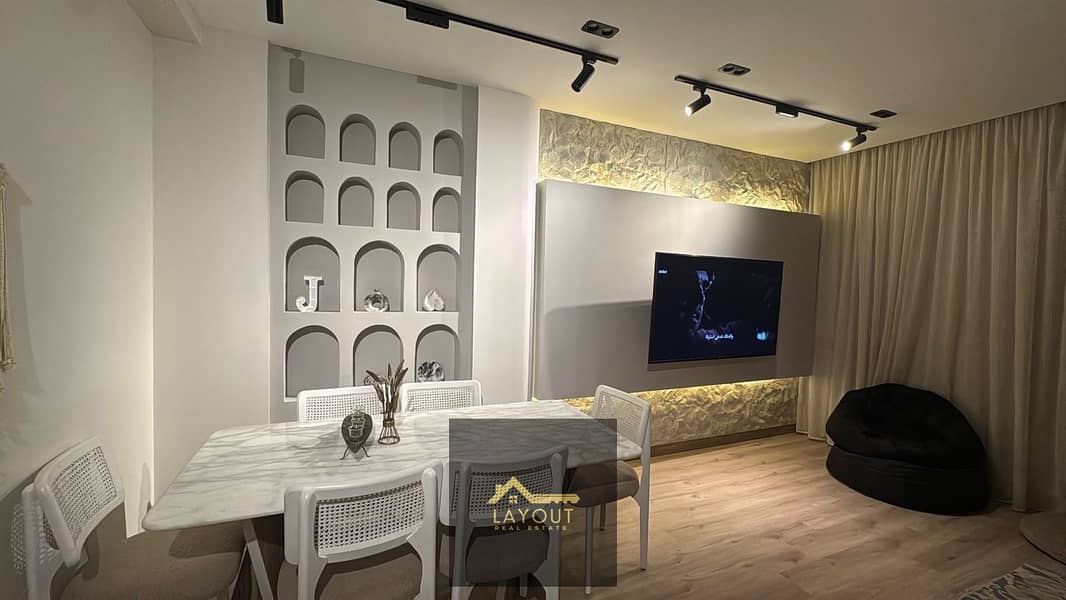 9 754f9167-1548-4342-8428-94a6a70a7883. jpg