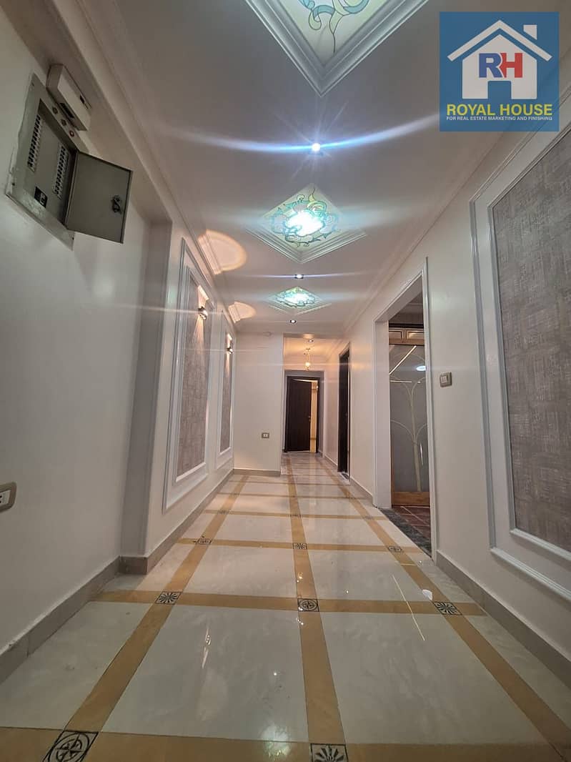 2 94b98dfb-f1ee-45a0-a446-d1d45916210b. jpeg