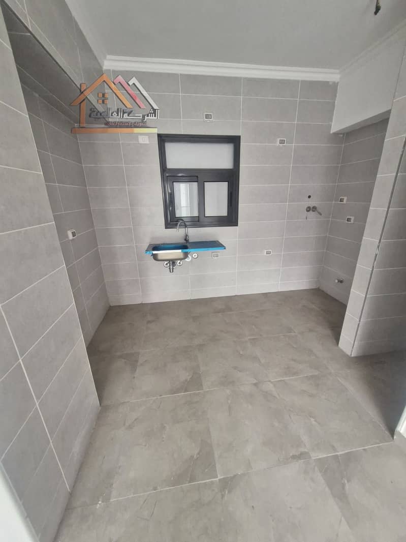 5 8fd5688a-d199-46d6-89c9-8a3bb78860c9. jpg