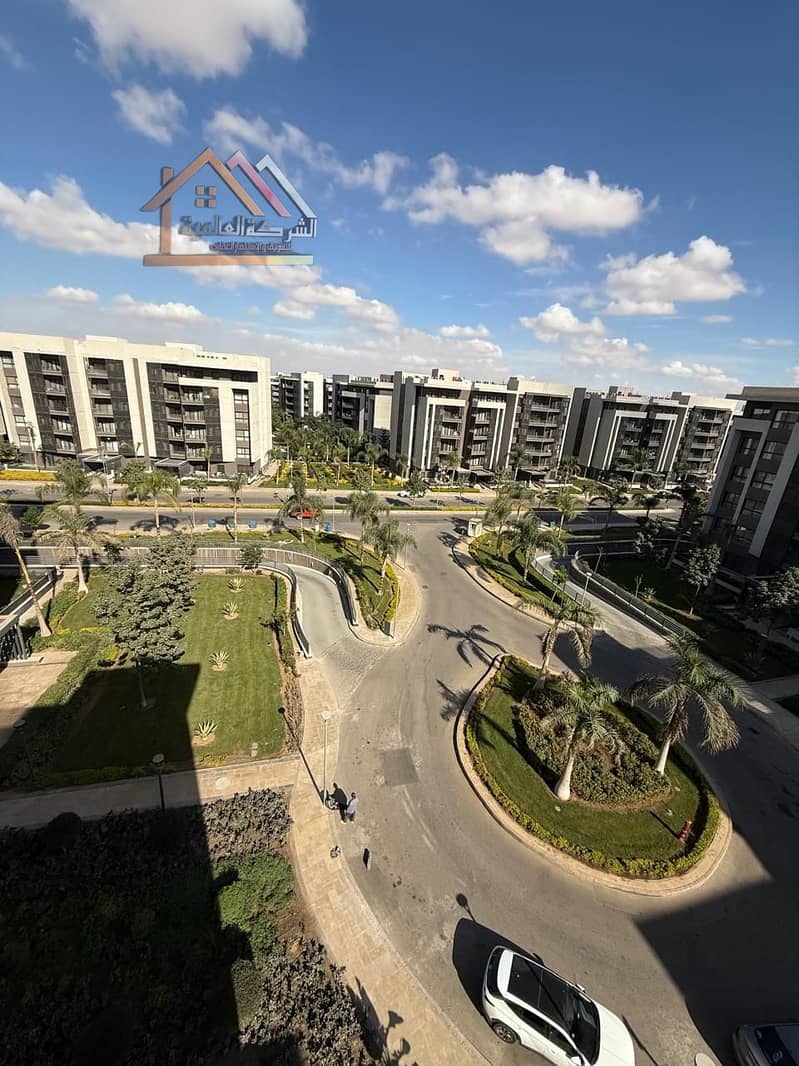 8 162668e4-08aa-414f-8cce-604654b9f533. jpg