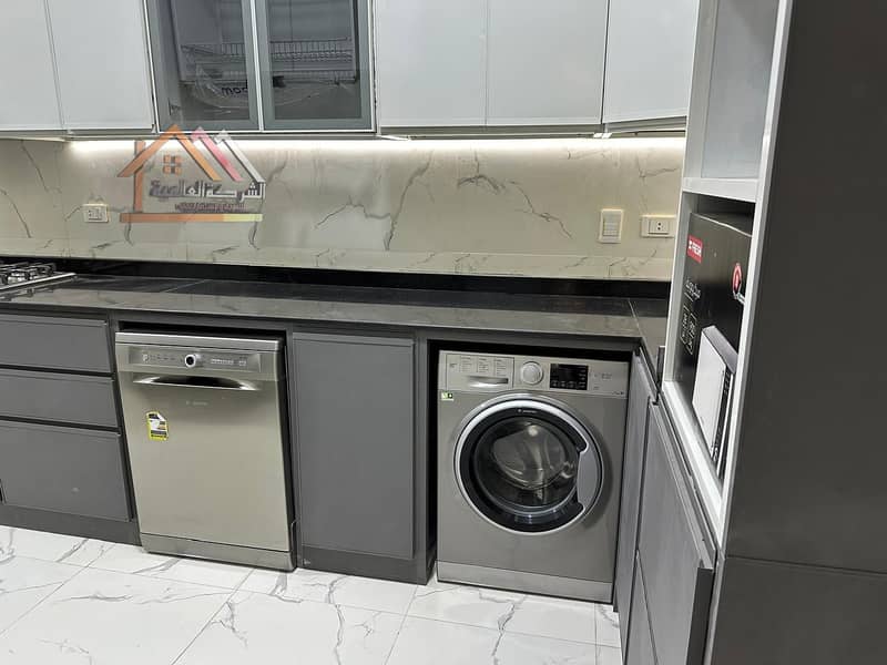 9 82c01be5-0d65-478d-b3d4-64ae4fc87c37. jpg