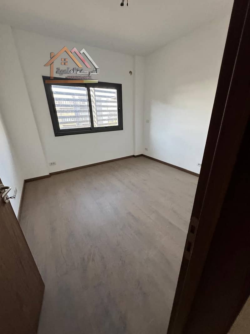 3 dfd3681c-38a2-440b-9ef1-ac6fff2e0470. jpg