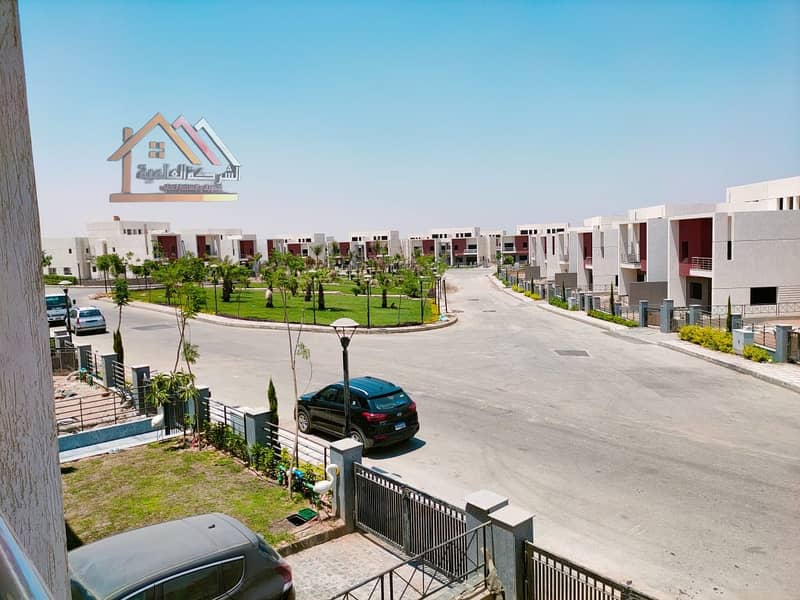 2ba9473d-5c26-4e7f-b692-8116fd14c816. jpg 2ba9473d-5c26-4e7f-b692-8116fd14c816. jpg