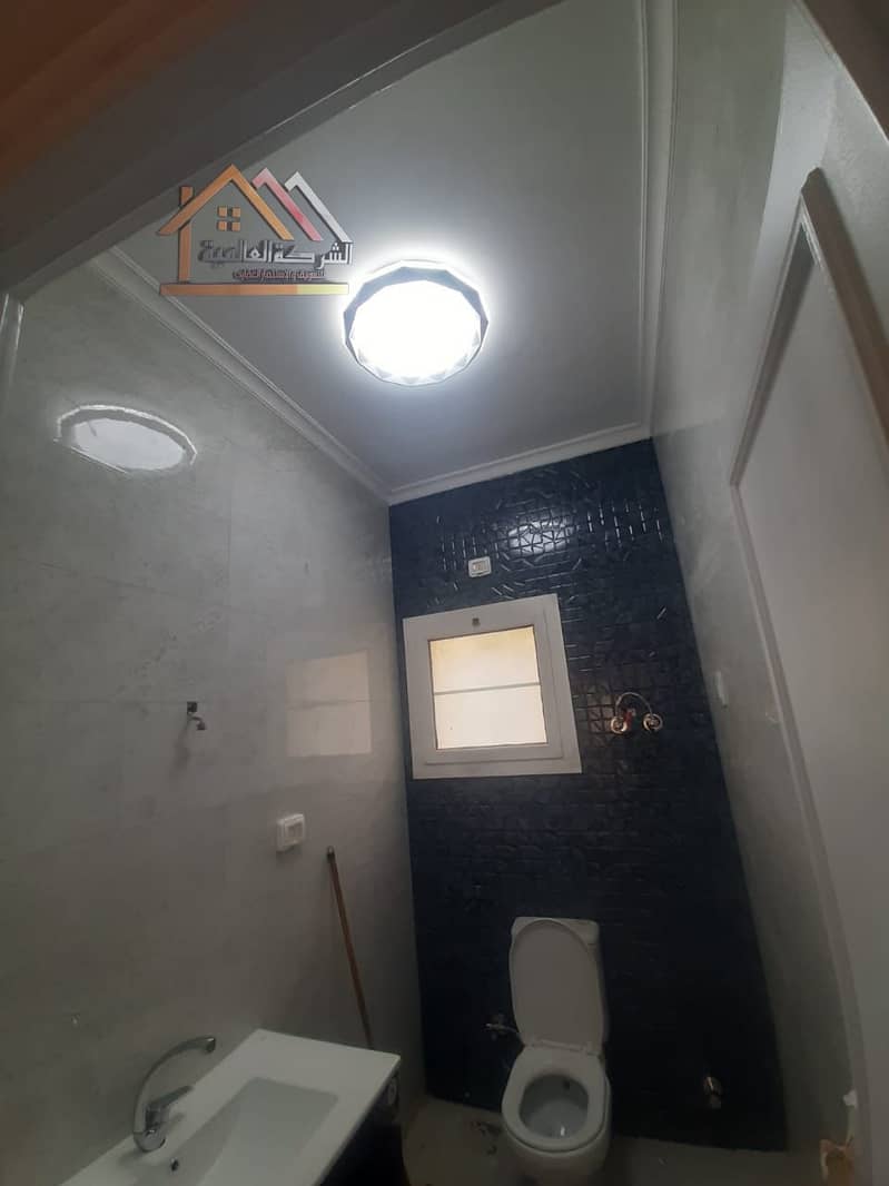 10 b890b933-86ec-4e59-bae7-dd97a7ae4253 - Copy. jpeg